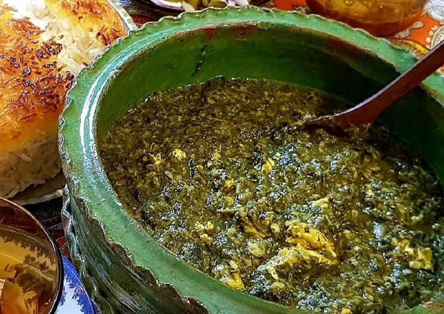 خورش ترشه تره به همراه برنج