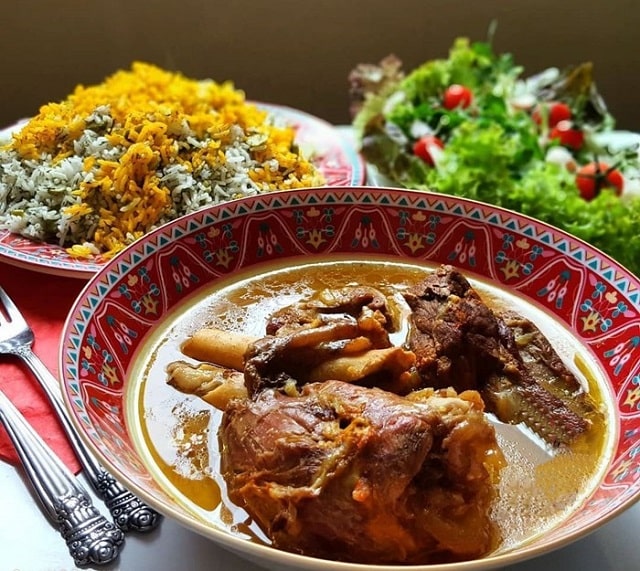 گوشت به همراه باقالی پلو