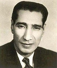 اِسماعیل اَدیب خوانساری (متولد ۱۲۸۰ – وفات ۶ فروردین ۱۳۶۱) نخستین خواننده مرد در رادیوی ملی ایران بود.