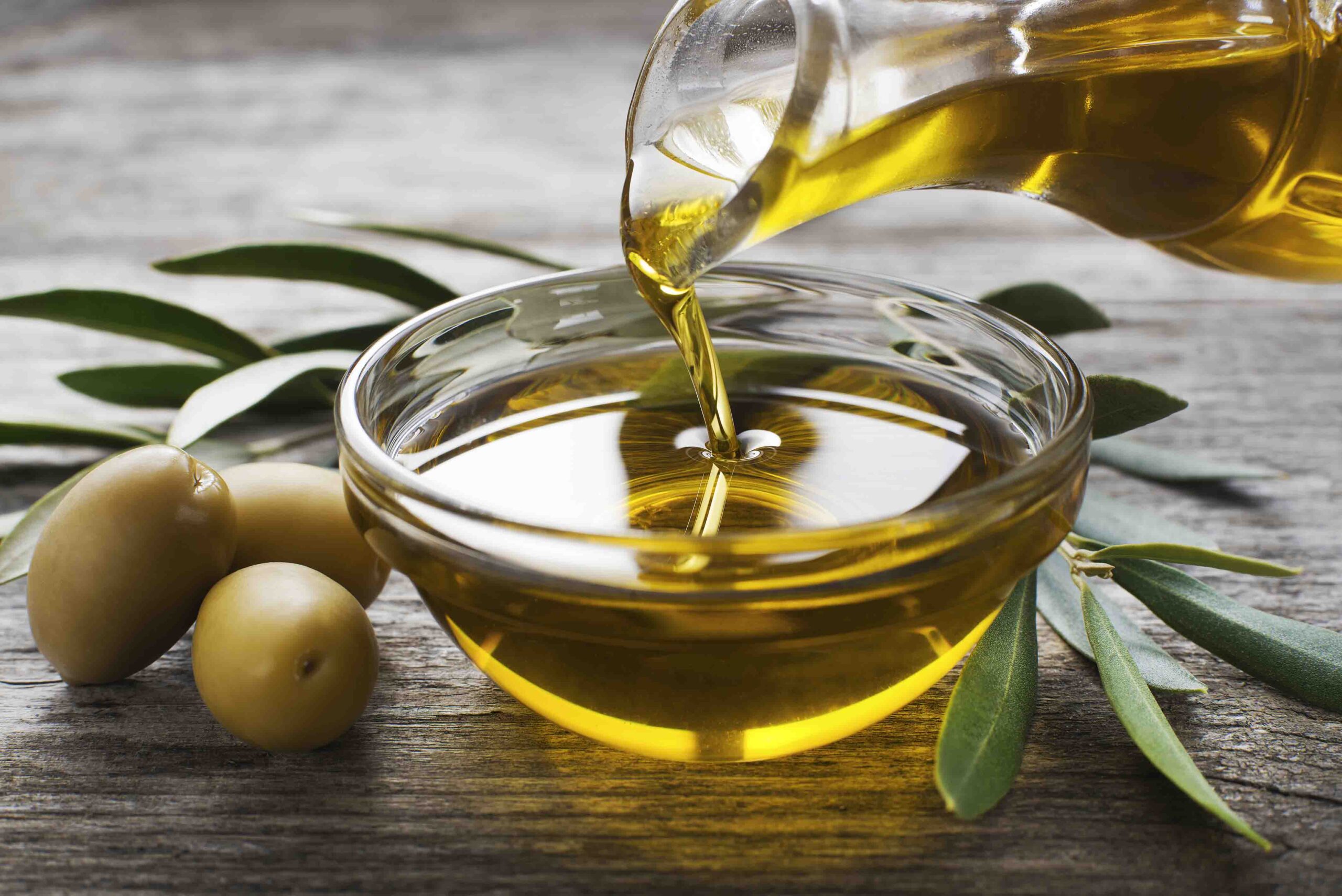 <strong>روغن زیتون</strong>