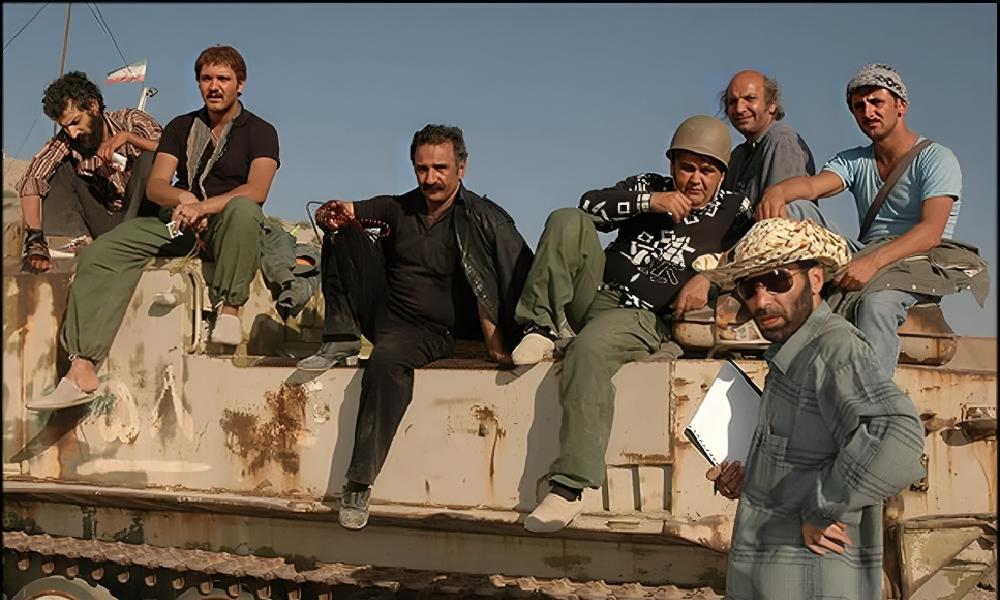 عوامل و بازیگران سینمایی <em>اخراجی‌ها 1</em>