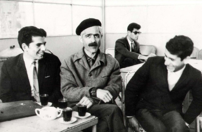 جلال آلاحمد در جمع دوستان