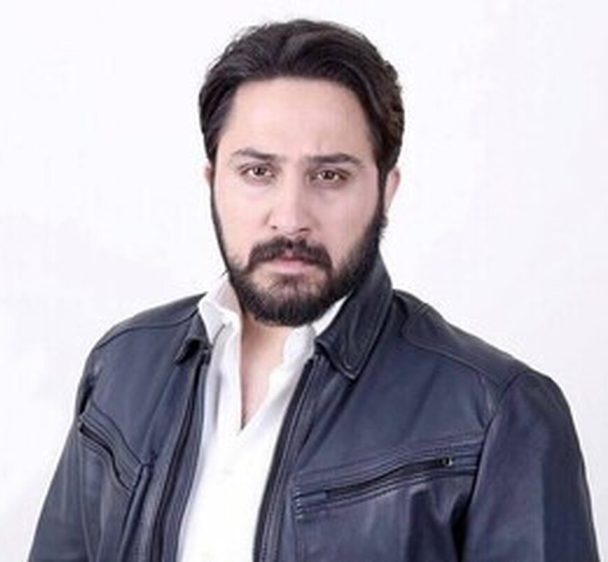 روزبه بمانی
