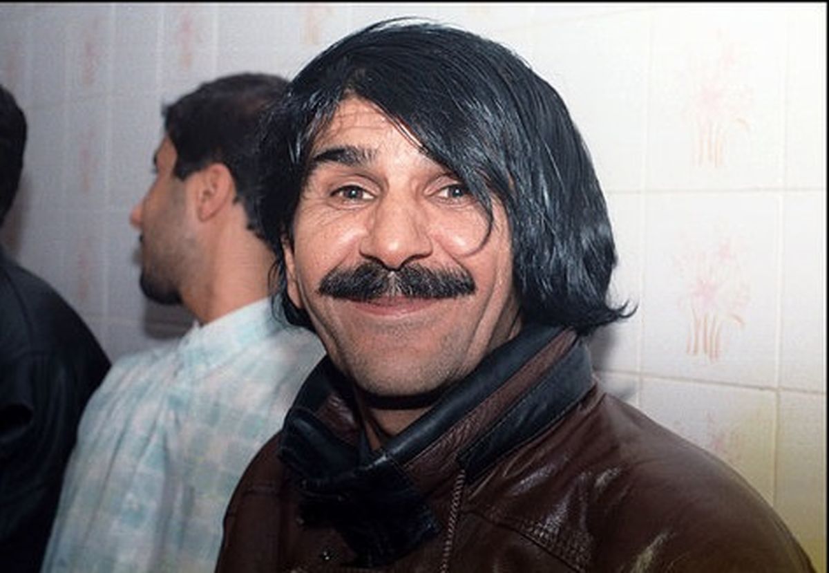 <strong>حسین پناهی</strong>