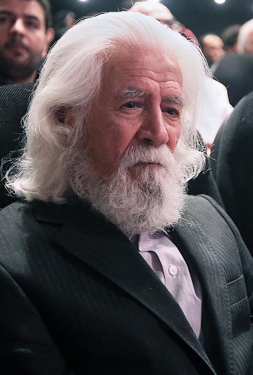 <strong>نقاشی چهره حمید سبزواری</strong>