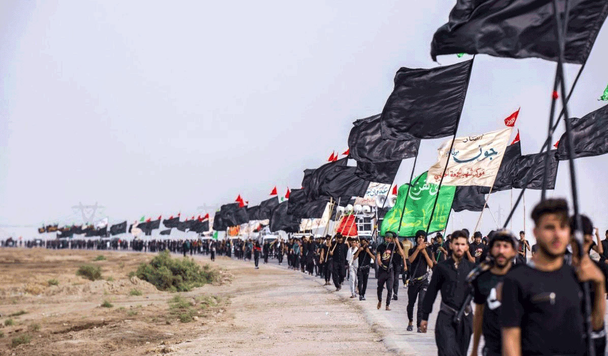 <strong>پیاده روی شیعیان در مراسم اربعین حسینی</strong>