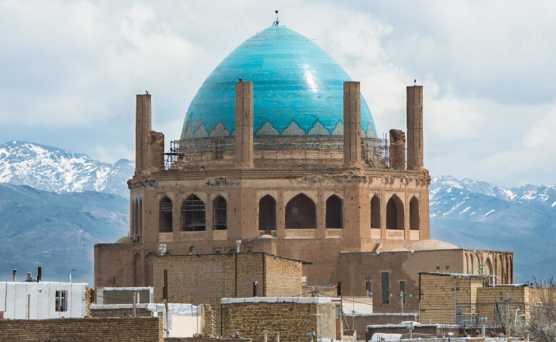 <strong>گنبد سلطانیه در استان زنجان</strong>