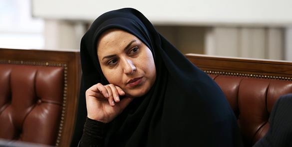 سمیه محمودی