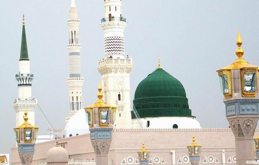 <strong>مسجد النبی محل دفن حضرت محمد<sup> OPENsup (ص)</sup></strong>