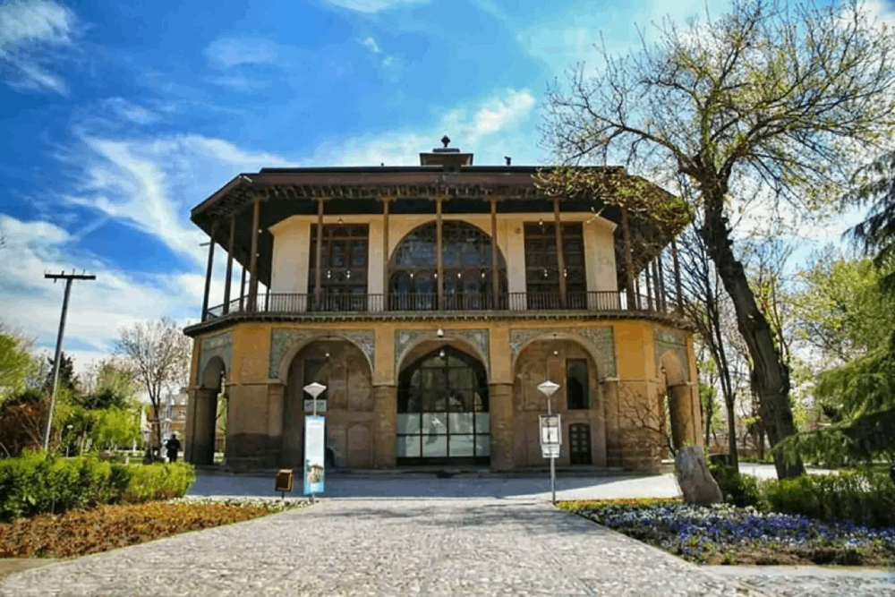 <strong>عمارت کلاه فرنگی در شهر قزوین</strong>
