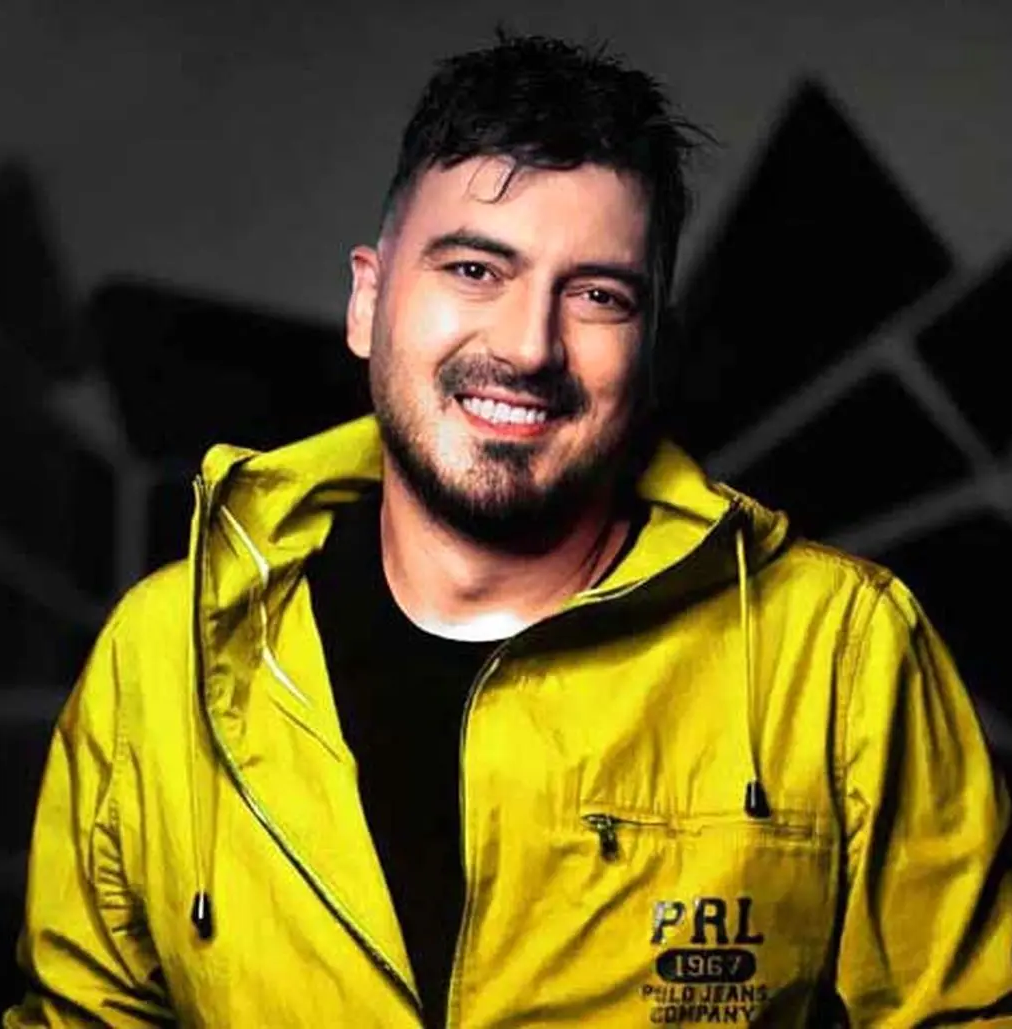 نیما شاهرخ‌شاهی