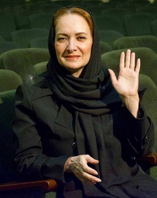افسانه ناصری