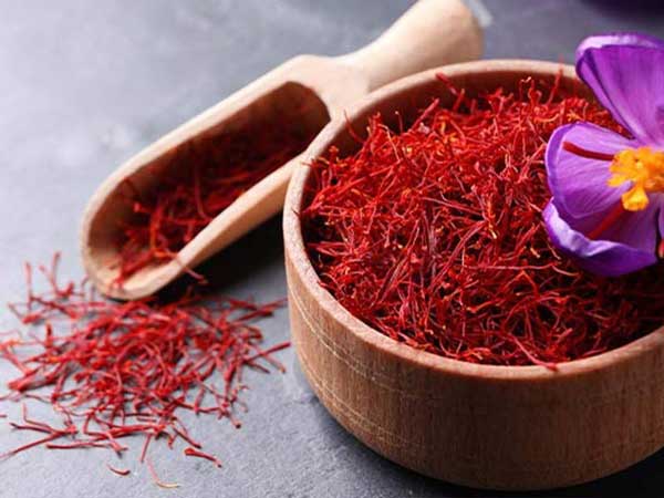 زعفران#تغییر_مسیر [[الگو:طبقه‌بندی جانداران