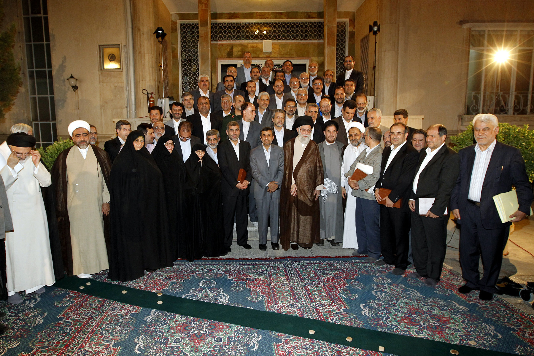 <strong>دولت دهم جمهوری اسلامی ایران</strong>