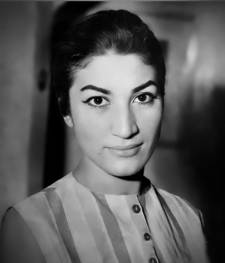 <strong>تصویری از فروغ فرخزاد</strong>