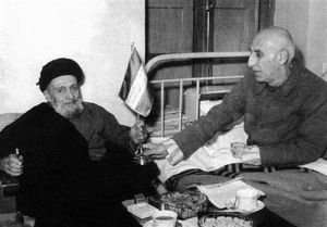 دکتر مصدق و آیت‌الله کاشانی؛ رهبران نهضت ملی شدن نفت