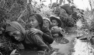 جنگ ویتنام نتیجه حضور نیرو های بیگانه