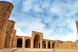مسجد تاریخانه؛ دامغان