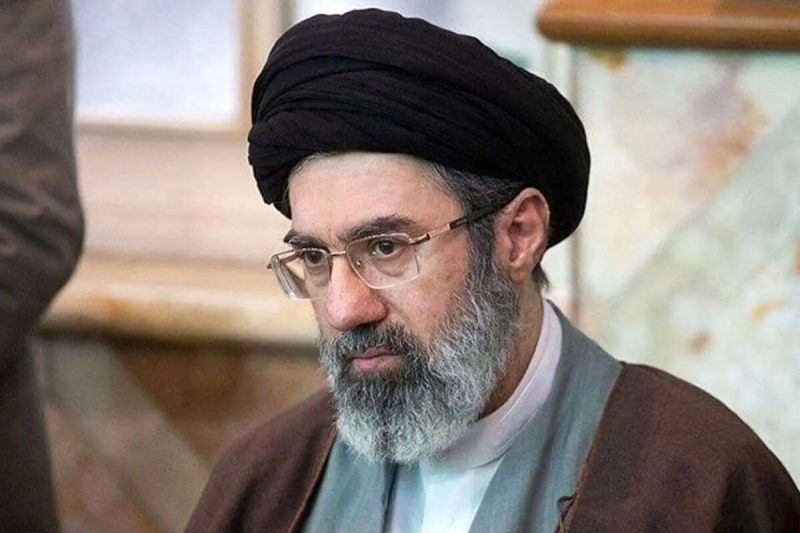 پرونده:سید مجتبی خامنه‌ای.jpg