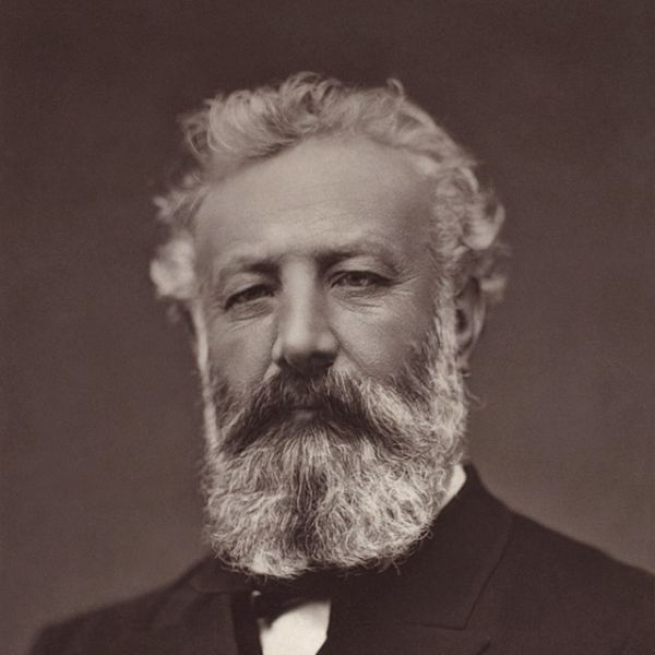 پرونده:ژول ورن.jpg